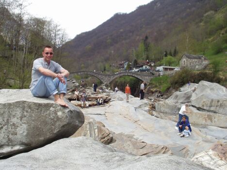 Tessin, April 2003